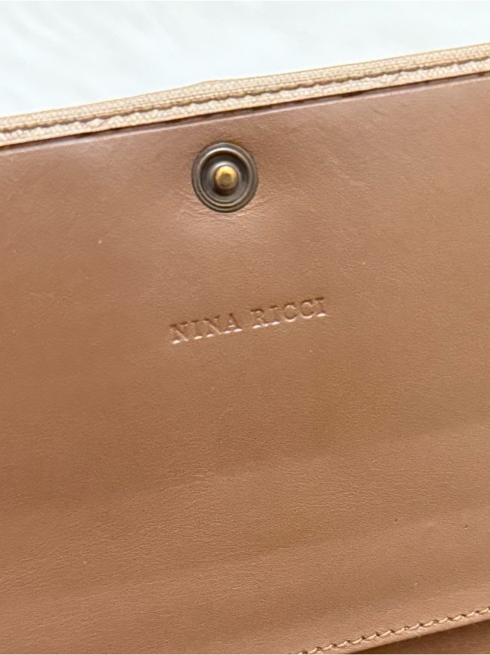 NINA RICCI - BROWN TAN CANVAS LEATHER MONOGRAM LONG BIFOLD SNAP WALLET - Picture 10 of 12
